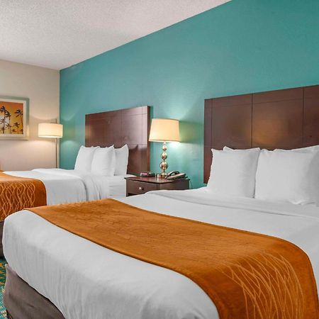Comfort Inn & Suites Fort Lauderdale West Turnpike Lauderdale Lakes Exterior foto