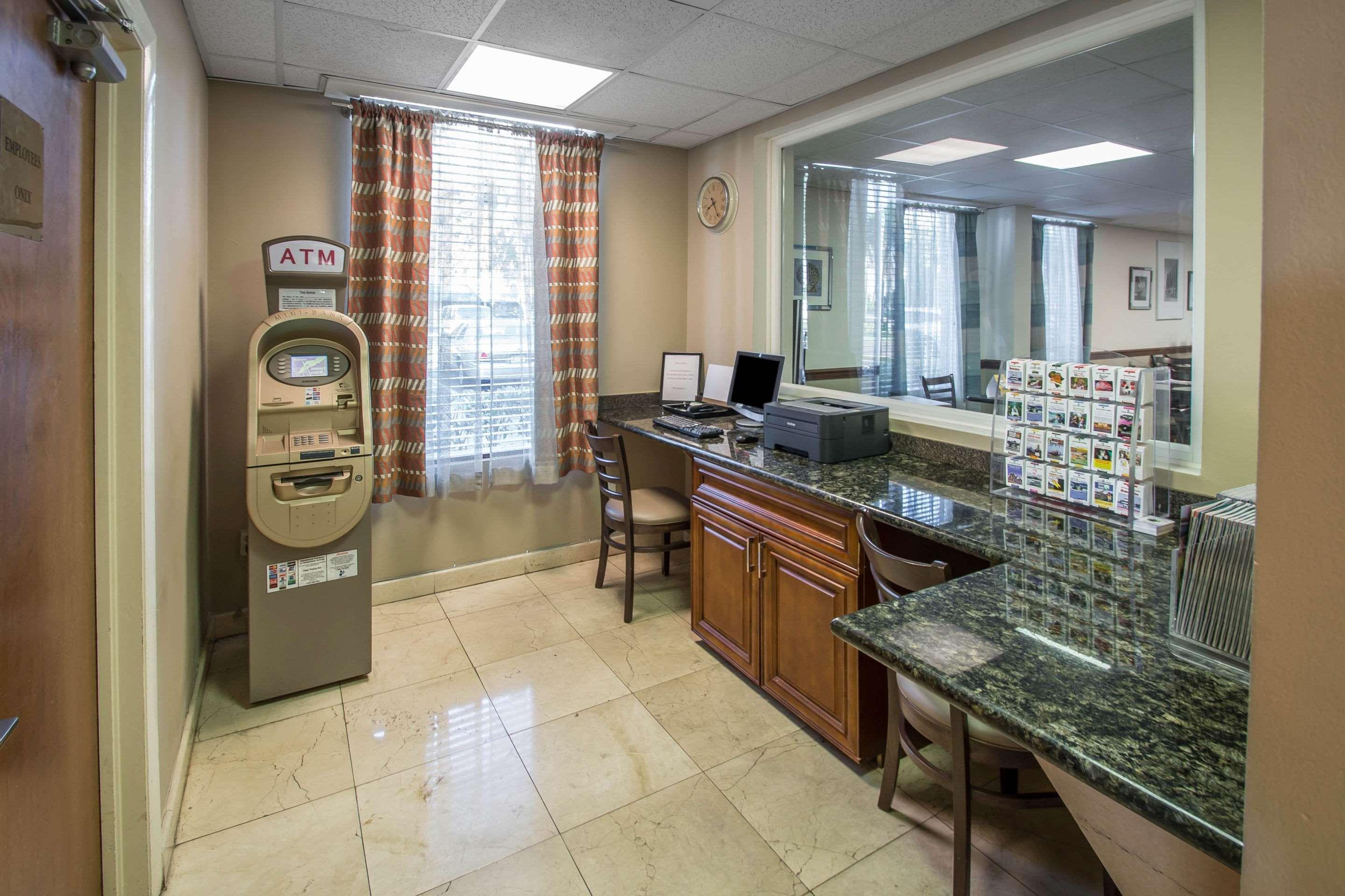 Comfort Inn & Suites Fort Lauderdale West Turnpike Lauderdale Lakes Exterior foto