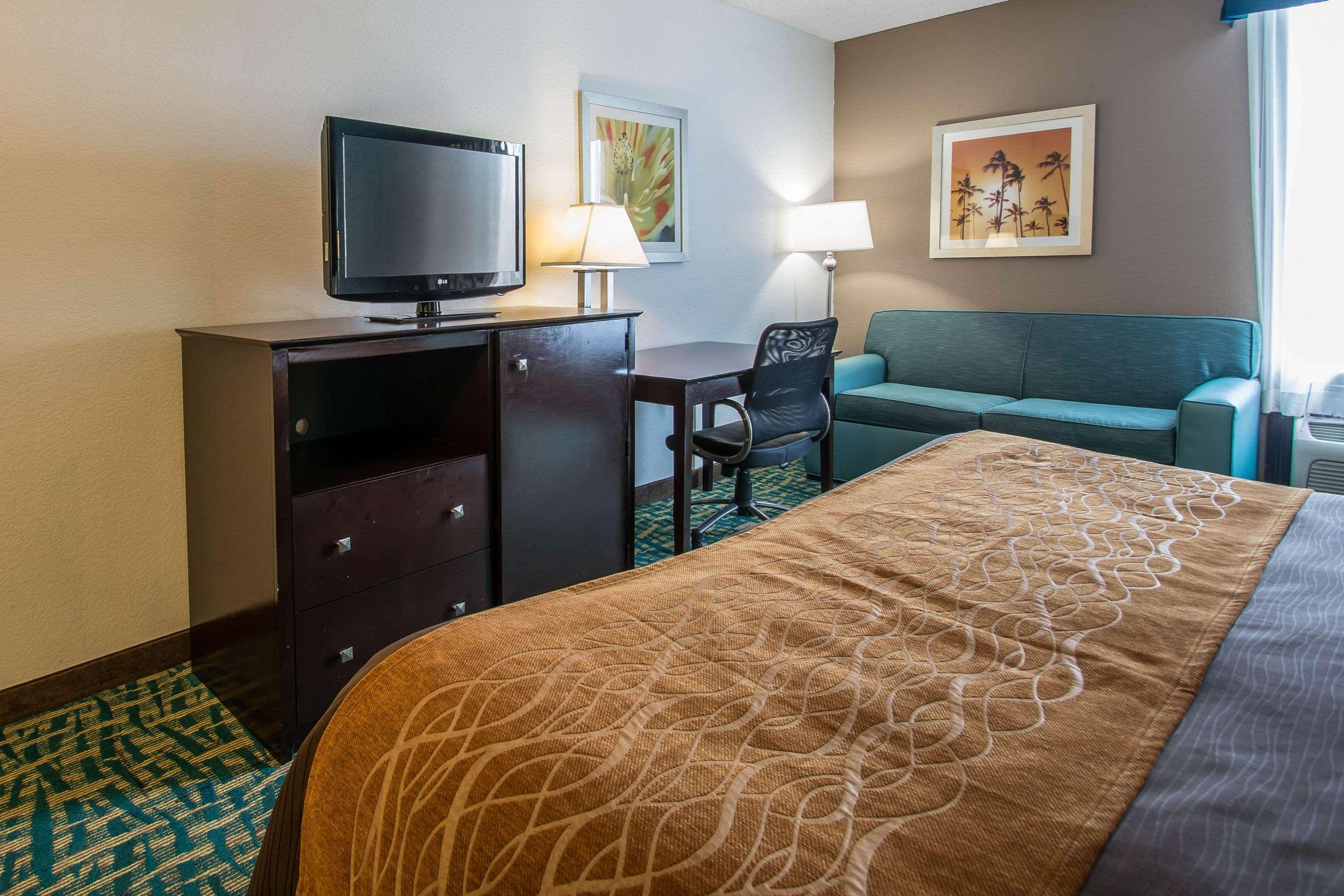 Comfort Inn & Suites Fort Lauderdale West Turnpike Lauderdale Lakes Exterior foto