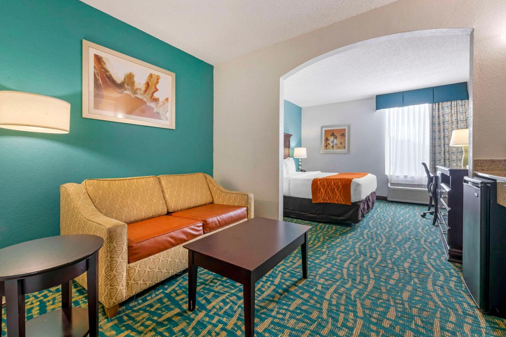 Comfort Inn & Suites Fort Lauderdale West Turnpike Lauderdale Lakes Exterior foto