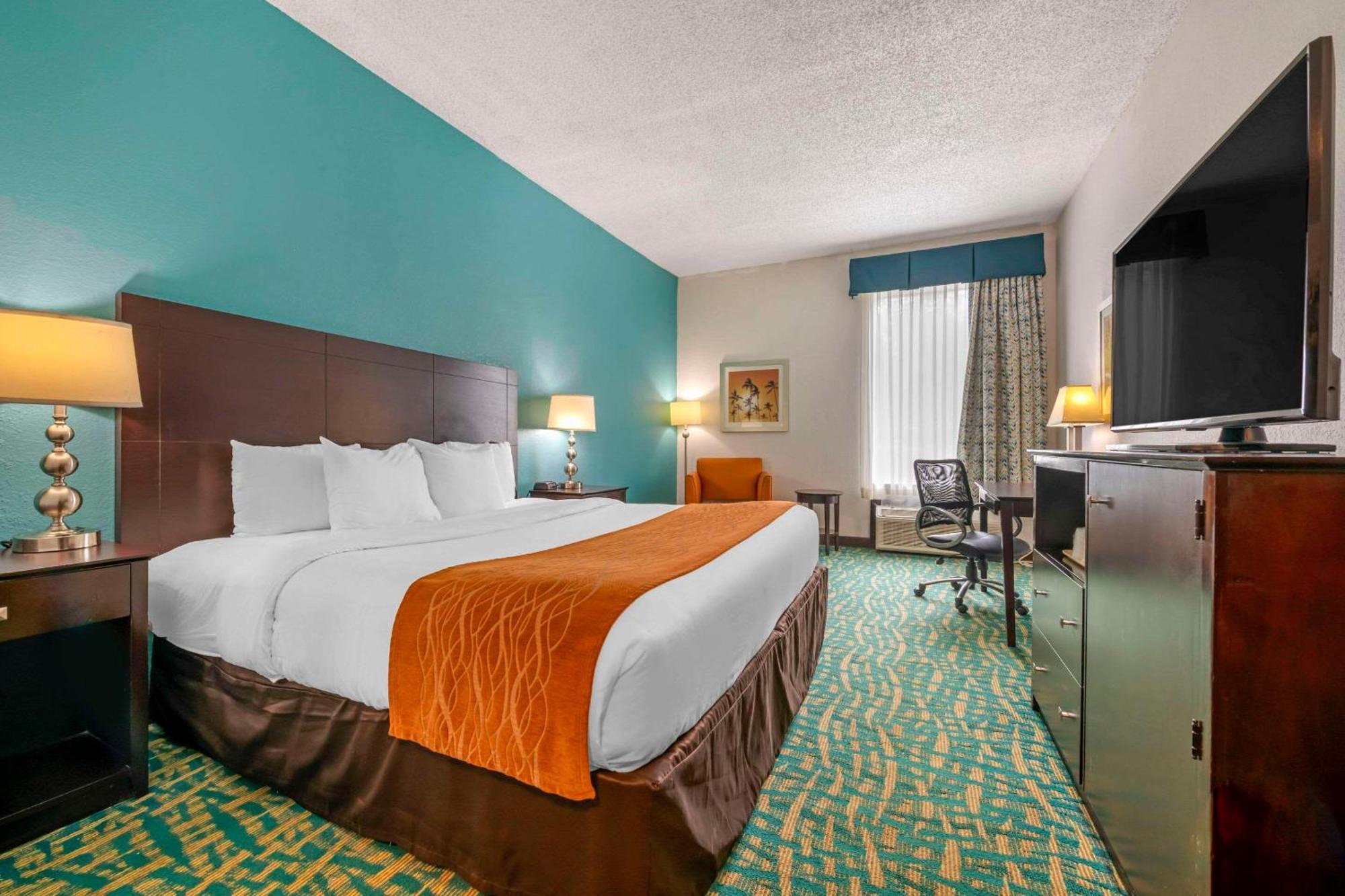 Comfort Inn & Suites Fort Lauderdale West Turnpike Lauderdale Lakes Exterior foto